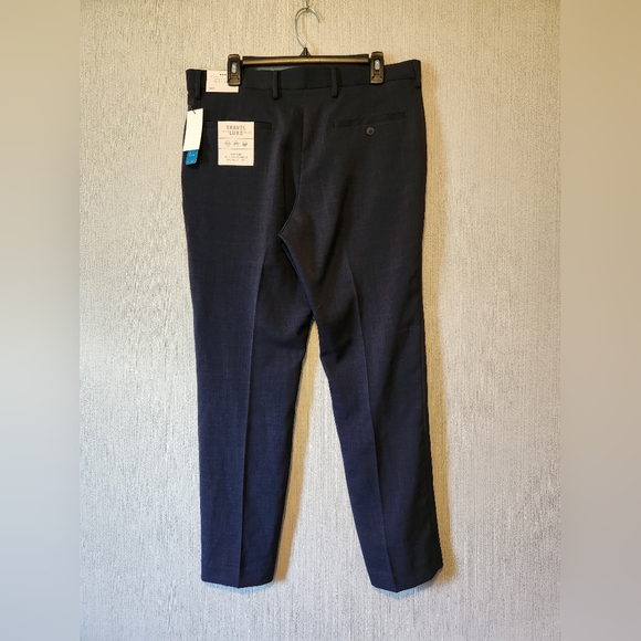 Perry Ellis Portfolio navy trousers Size 34x30 - Picture 4 of 4